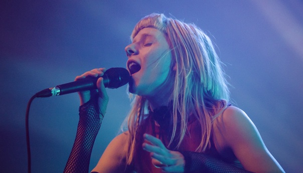 How To Stay Motivated With Singing