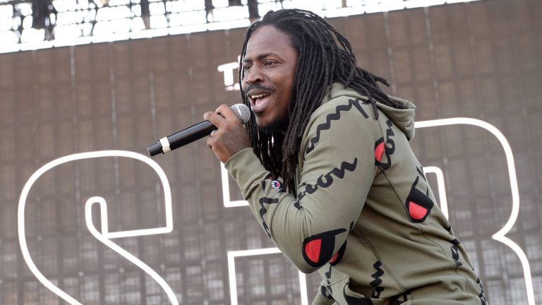 Why Musicians Should Post To Social Media